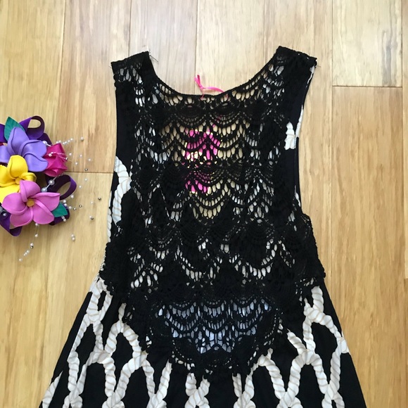 Macbeth Collection coverup dress - Picture 6 of 8